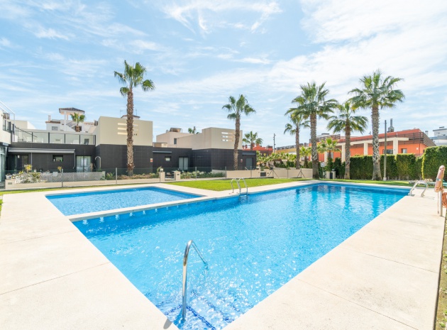 Resale - Bungalow - Villamartin - La Fuente