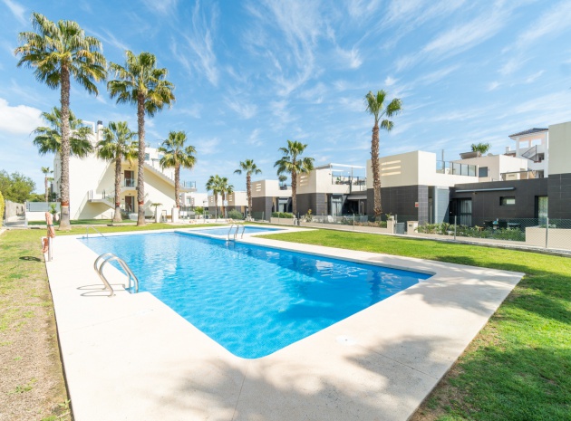 Resale - Bungalow - Villamartin - La Fuente