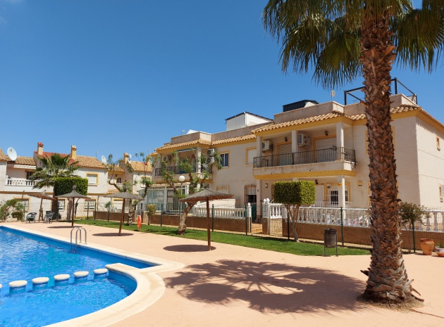 Resale - Apartment - Villamartin - st james hill