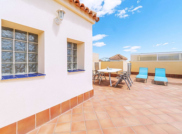 Återförsäljning - Lägenhet - Punta Prima - punta marina