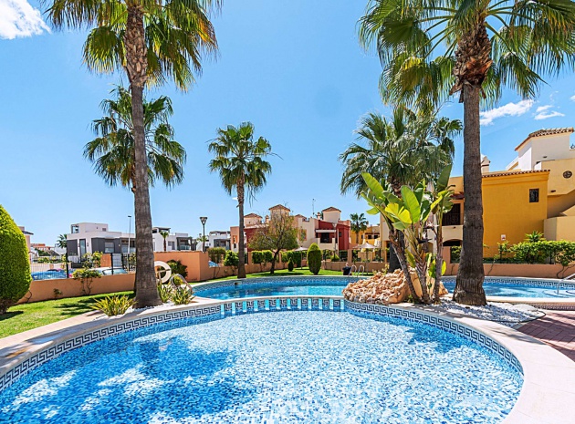 Återförsäljning - Lägenhet - Punta Prima - punta marina