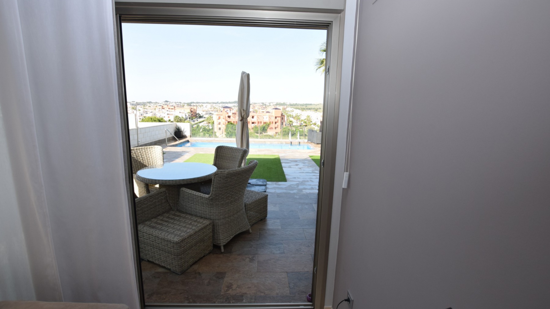 Wiederverkauf - Villa - Villamartin - Pau 8