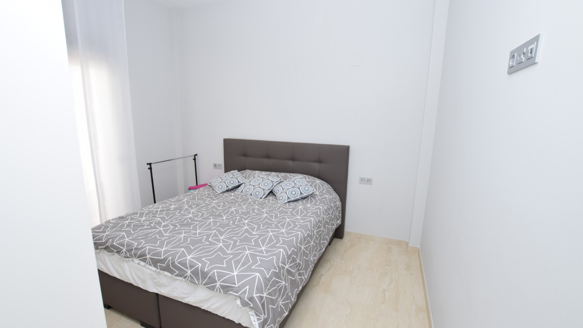 Wiederverkauf - Villa - Villamartin - Pau 8