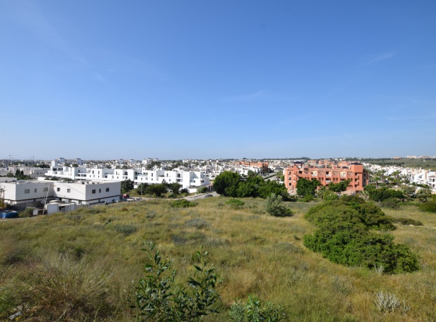 Wiederverkauf - Villa - Villamartin - Pau 8