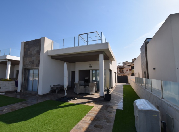 Wiederverkauf - Villa - Villamartin - Pau 8