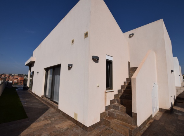 Wiederverkauf - Villa - Villamartin - Pau 8