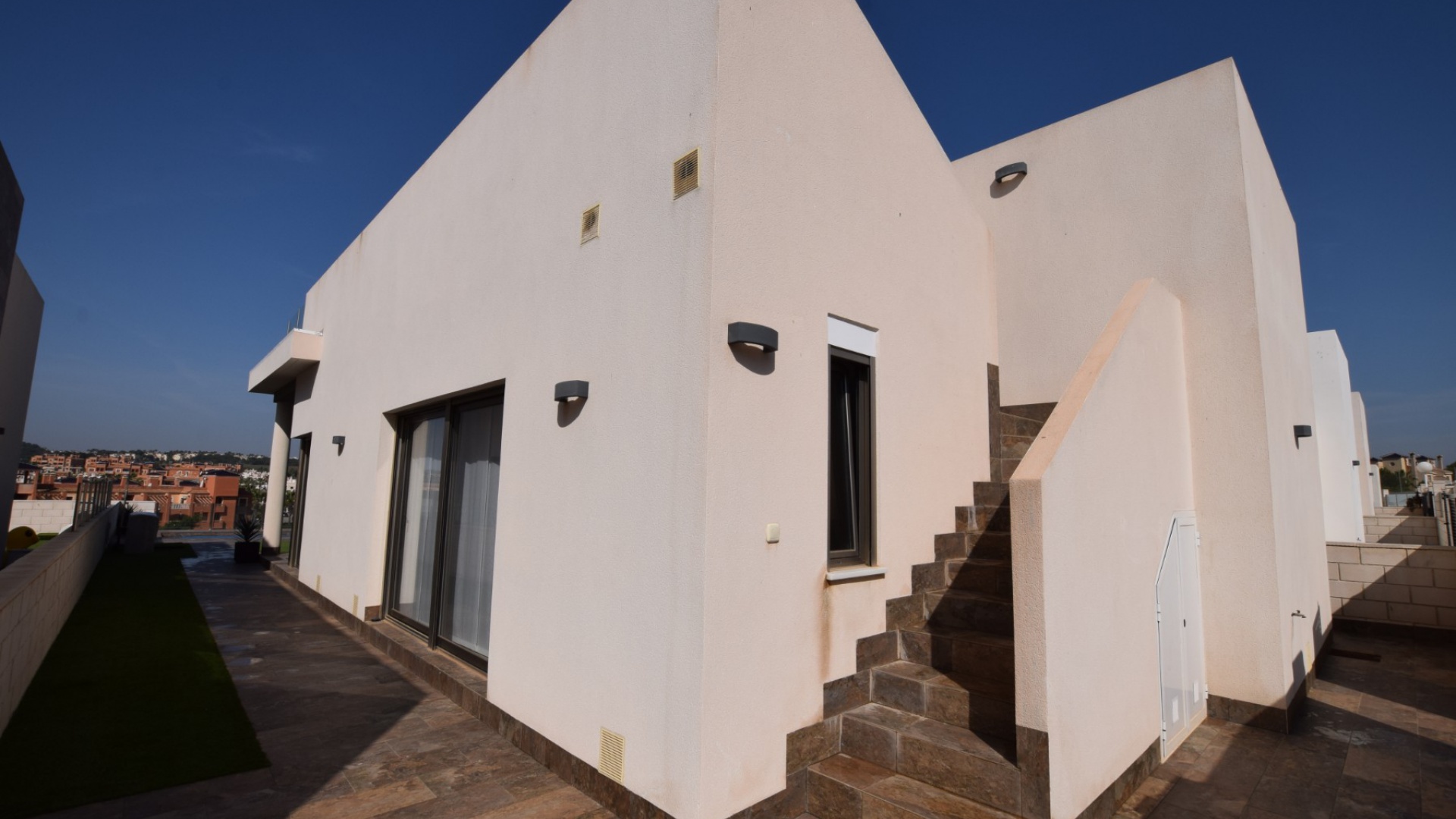 Wiederverkauf - Villa - Villamartin - Pau 8