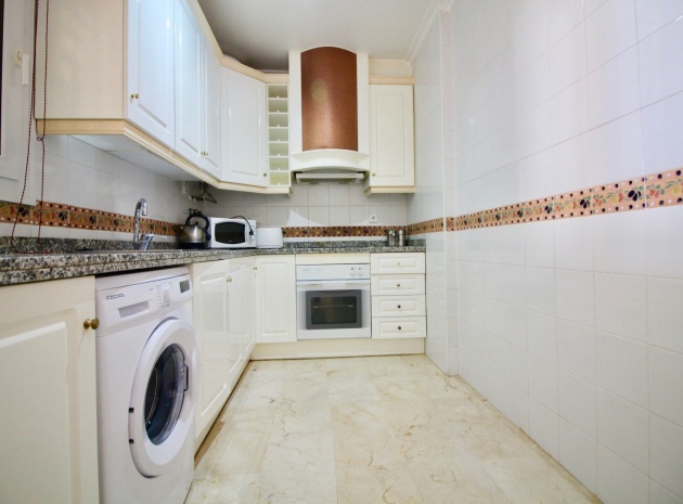 Resale - Apartment - Playa Flamenca - jumilla