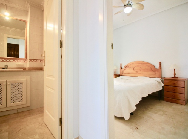 Resale - Apartment - Playa Flamenca - jumilla