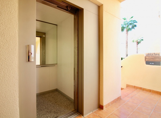 Resale - Apartment - Playa Flamenca - jumilla