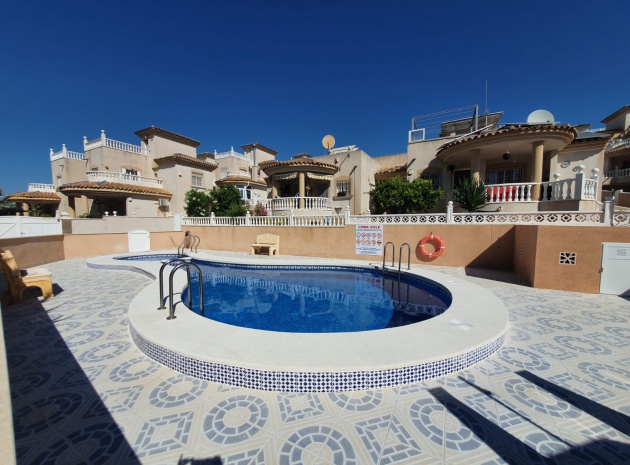 Resale - Villa - Villamartin - Loma Golf