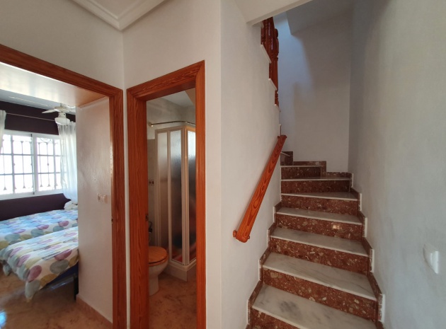 Resale - Villa - Villamartin - Loma Golf