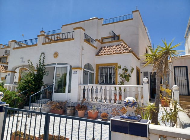 Resale - Villa - La Florida  - Al Andalus