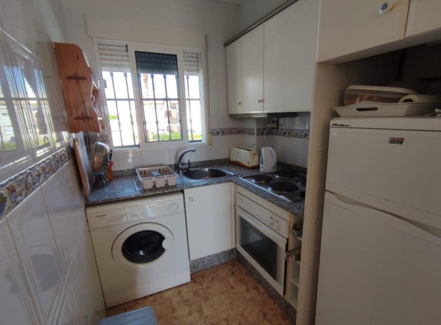 Resale - Apartment - Villamartin - st james park