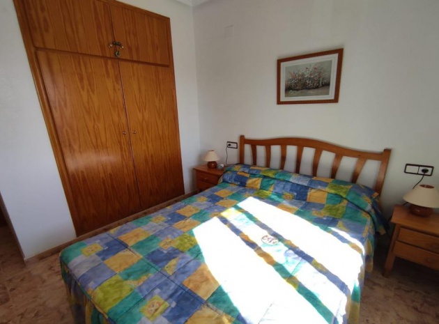 Resale - Apartment - Villamartin - st james park