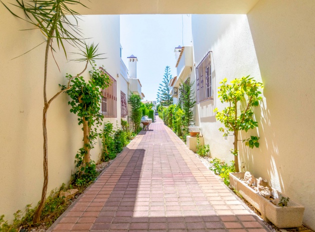 Wiederverkauf - Wohnung - Los Altos - Miraflores