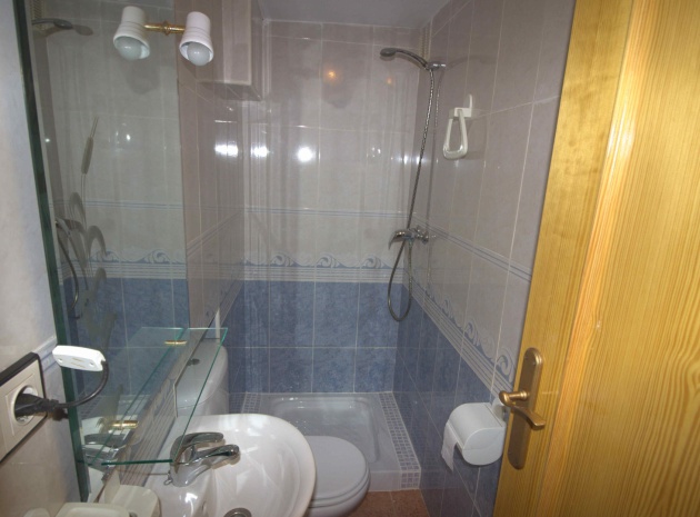 Resale - Villa - Los Montesinos - La Herrada