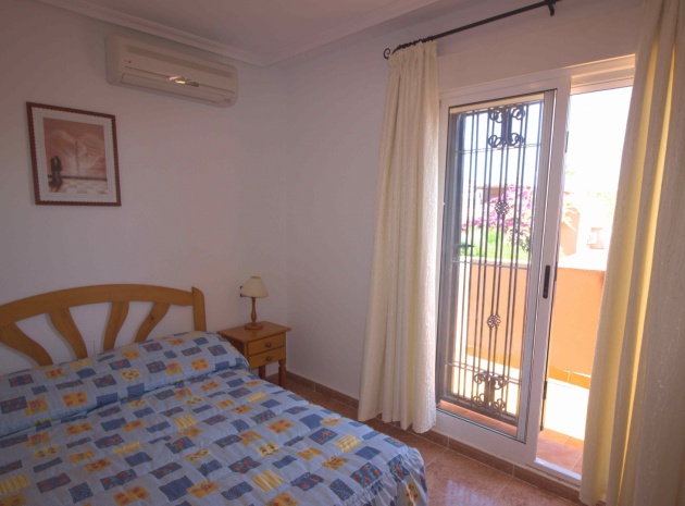 Resale - Villa - Los Montesinos - La Herrada