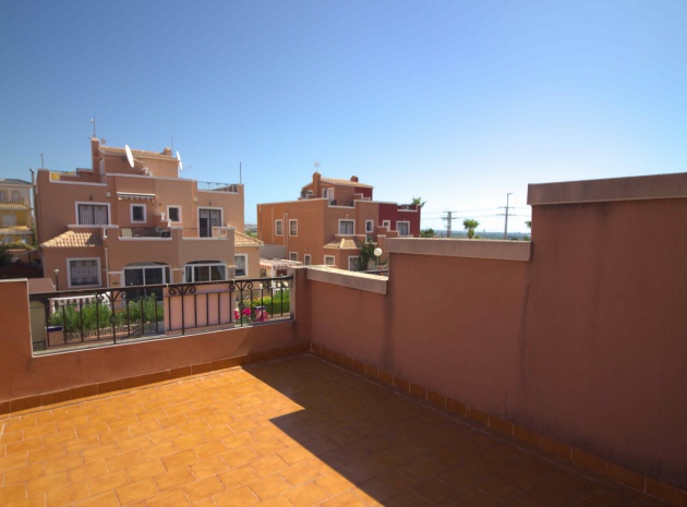 Resale - Villa - Los Montesinos - La Herrada
