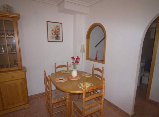 Resale - Villa - Los Montesinos - La Herrada