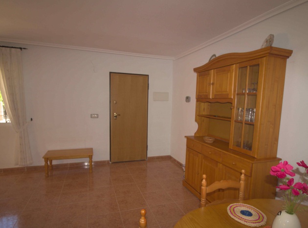 Resale - Villa - Los Montesinos - La Herrada