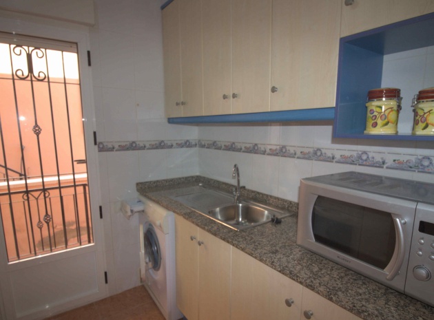 Resale - Villa - Los Montesinos - La Herrada