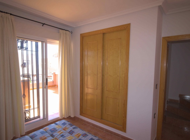 Resale - Villa - Los Montesinos - La Herrada