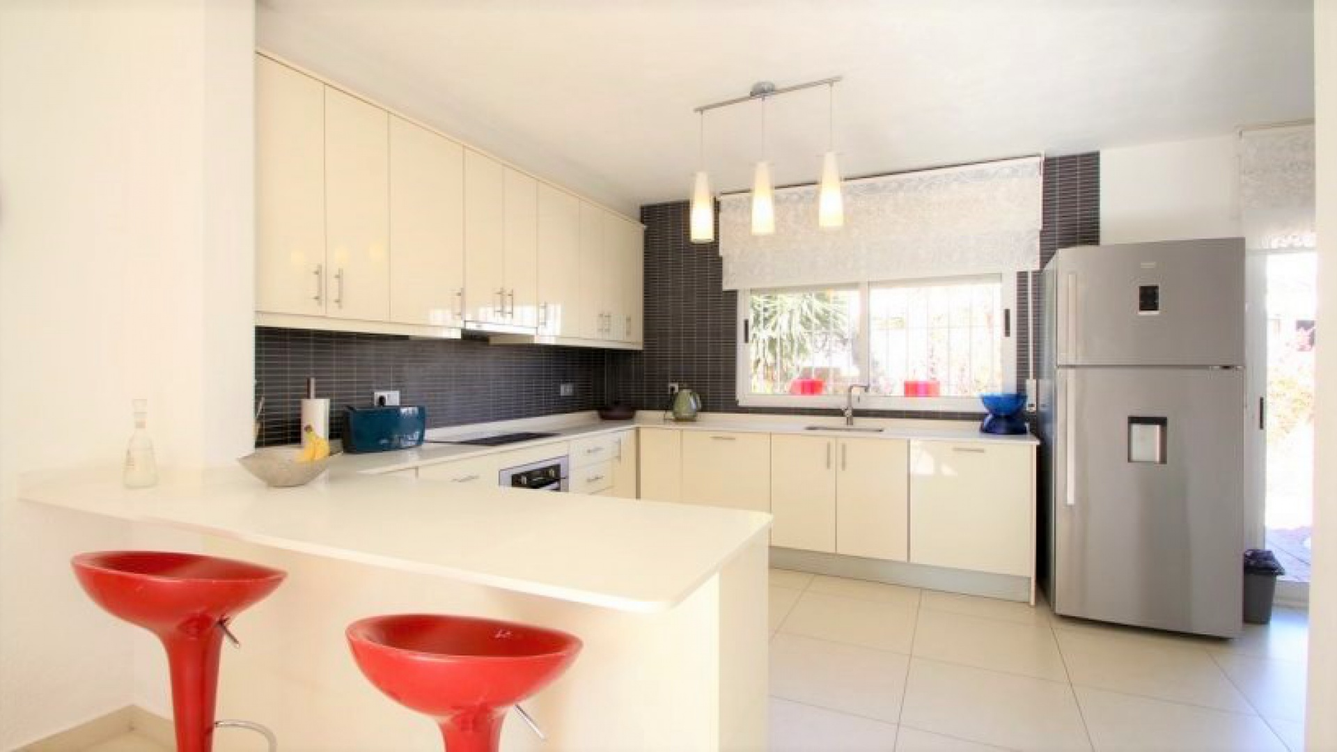 Resale - Villa - Villamartin