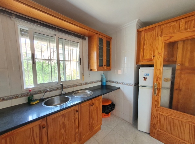 Resale - Villa - Villamartin - El Galan