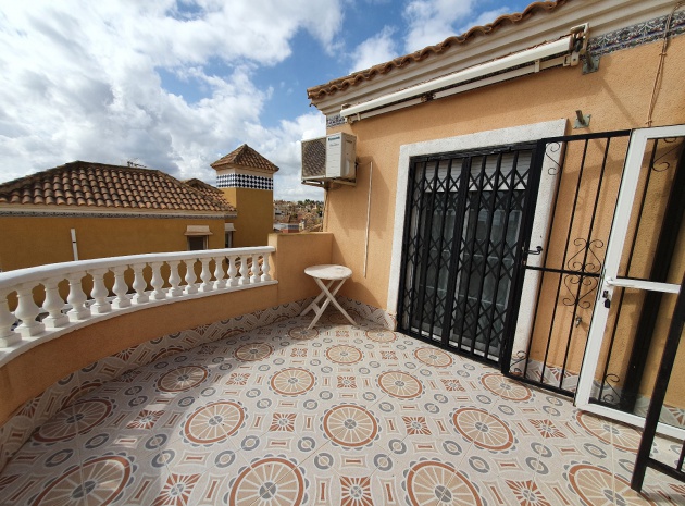 Resale - Villa - Villamartin - El Galan