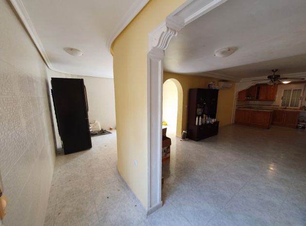 Resale - Villa - Villamartin - El Galan