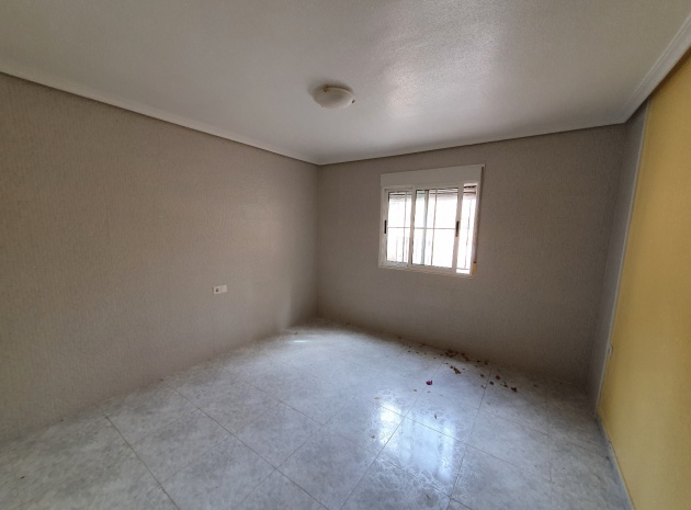 Resale - Villa - Villamartin - El Galan