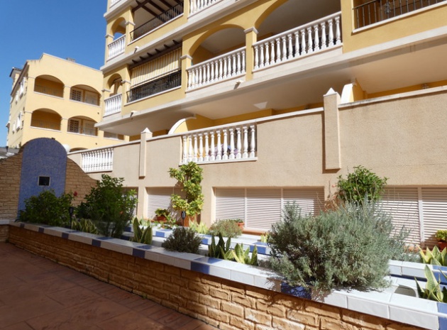 Resale - Apartment - Algorfa - fontana