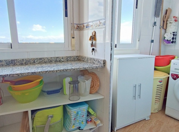 Resale - Apartment - Playa Flamenca - la mirada