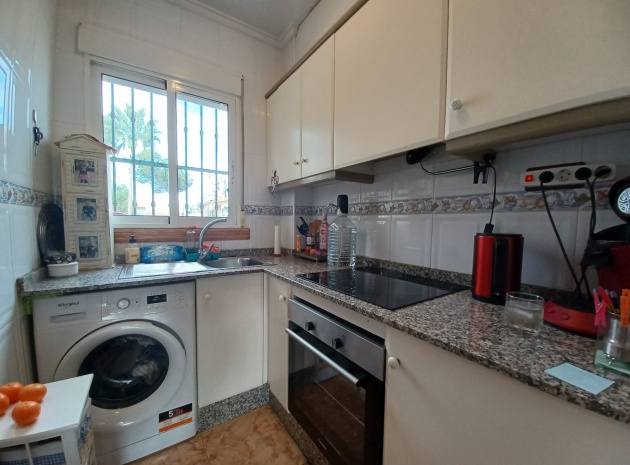 Resale - Apartment - Villamartin - st james park