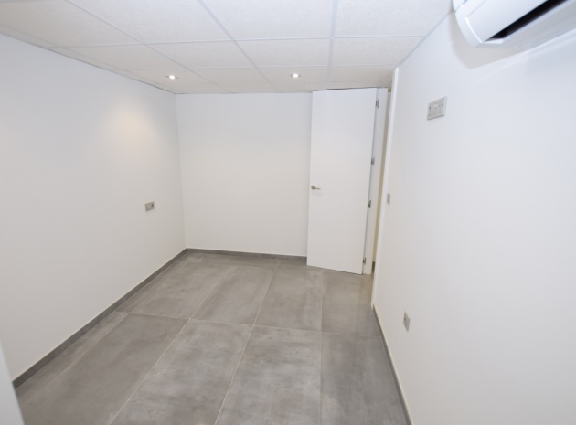 Revente - Villa - Torrevieja - Los Balcones