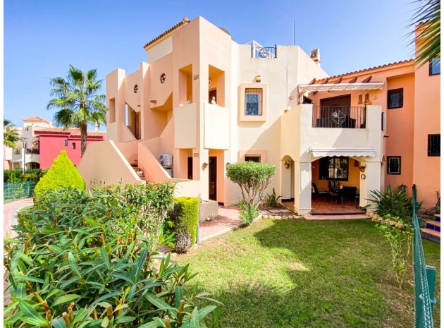 Resale - Apartment - Punta Prima - punta marina