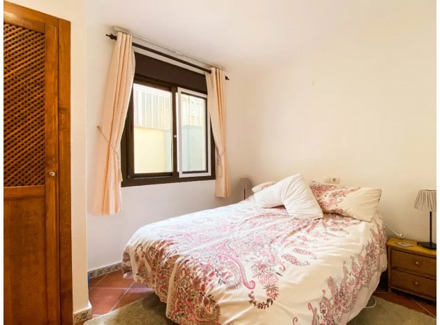 Resale - Apartment - Punta Prima - punta marina