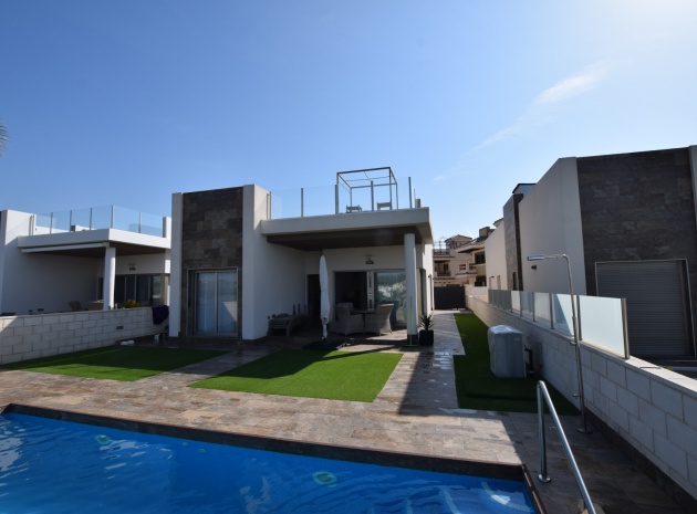 Wiederverkauf - Villa - Villamartin - Pau 8