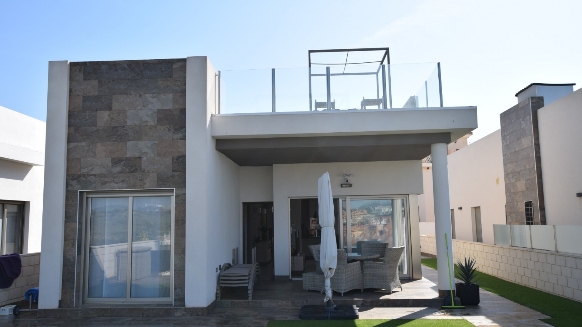 Wiederverkauf - Villa - Villamartin - Pau 8