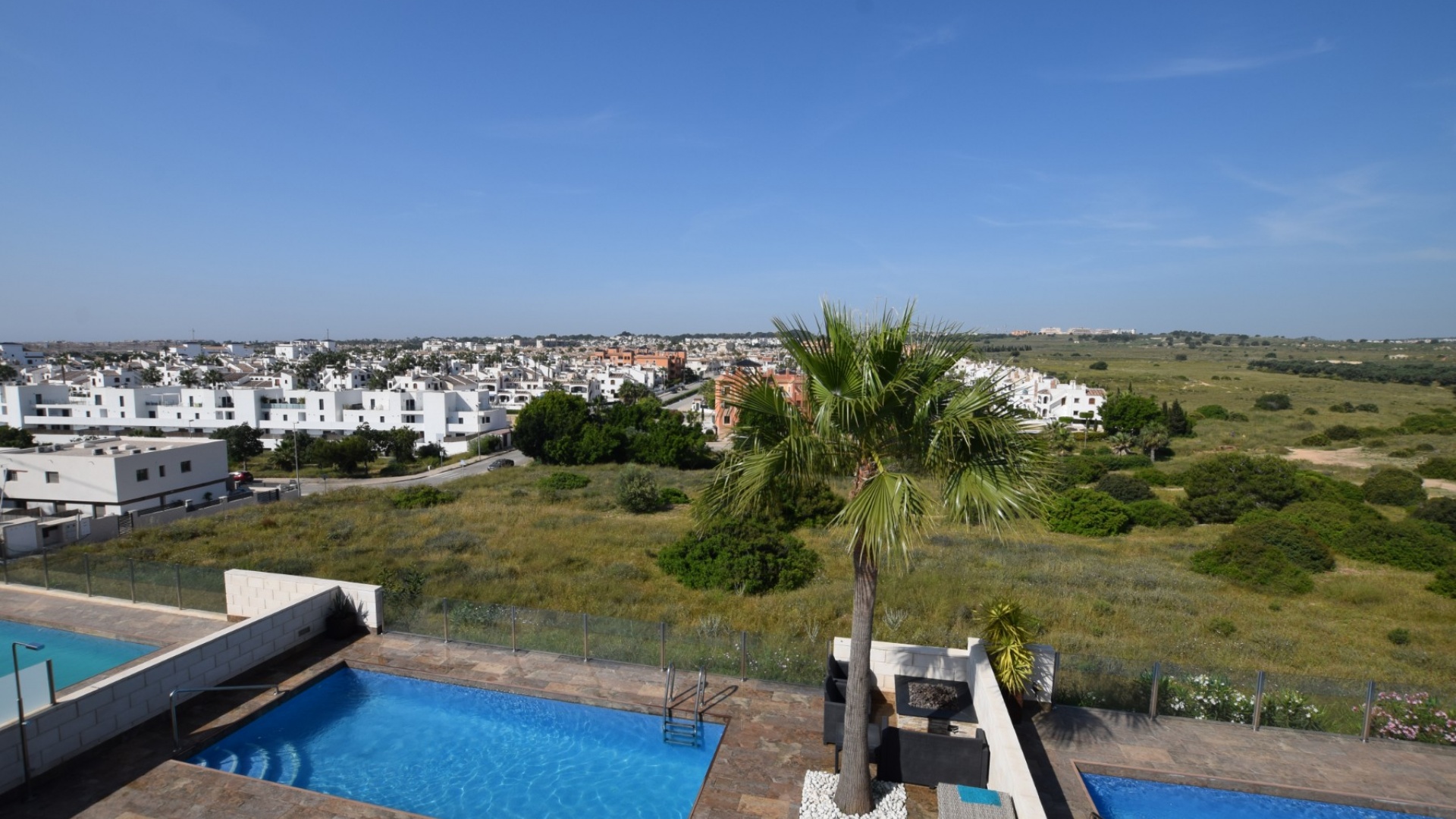 Wiederverkauf - Villa - Villamartin - Pau 8