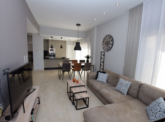 Wiederverkauf - Villa - Villamartin - Pau 8