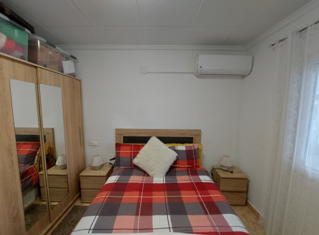 Wiederverkauf - Bungalow - Torrevieja - san luis
