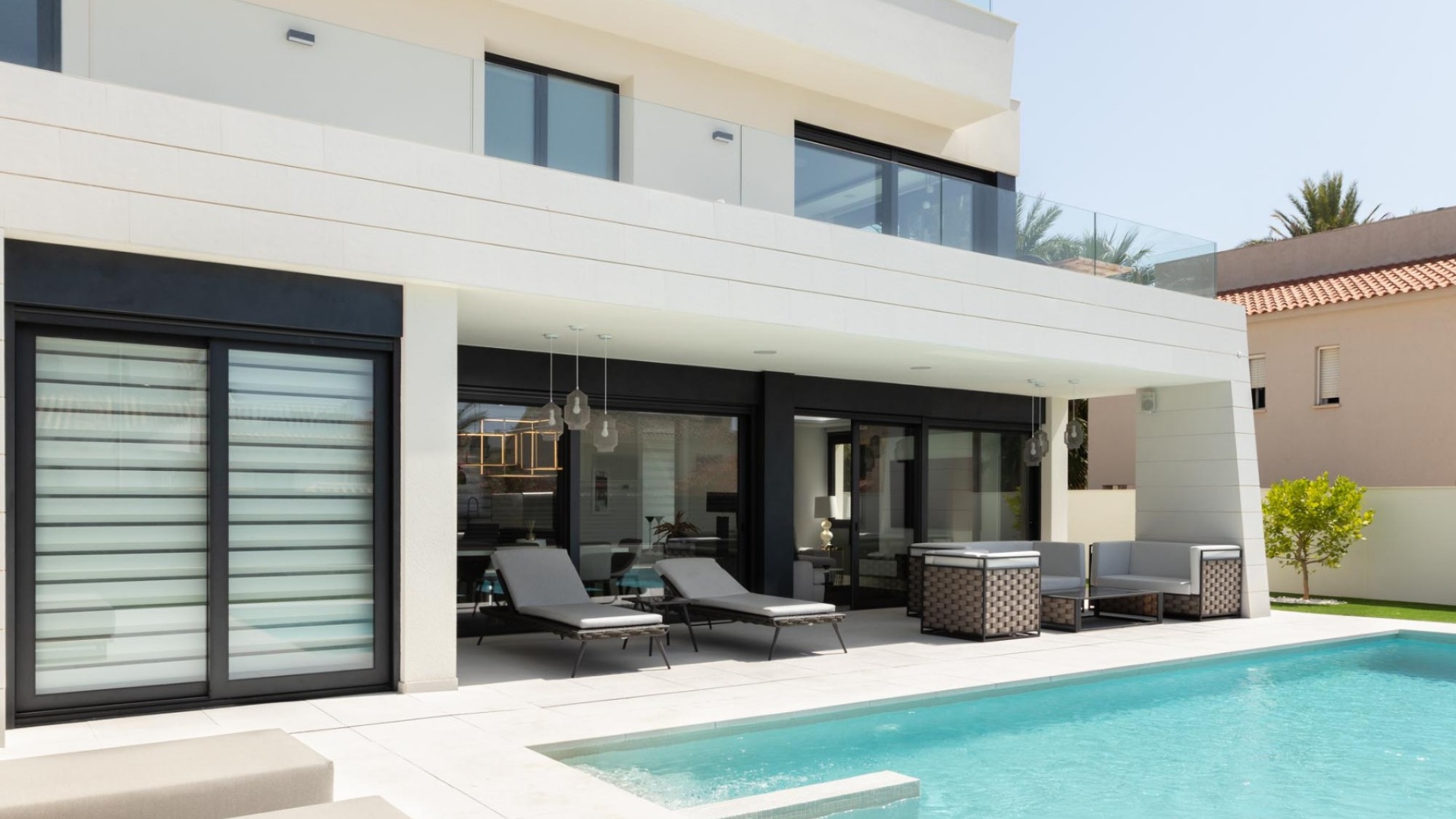 Resale - Villa - La Zenia