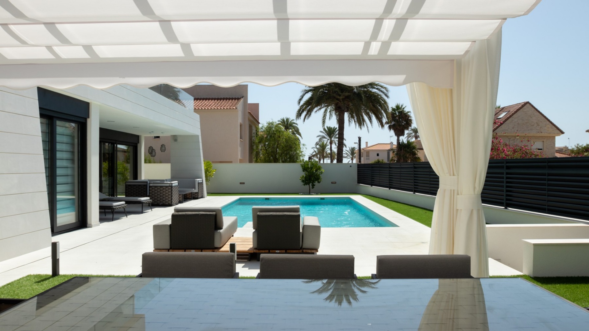 Resale - Villa - La Zenia