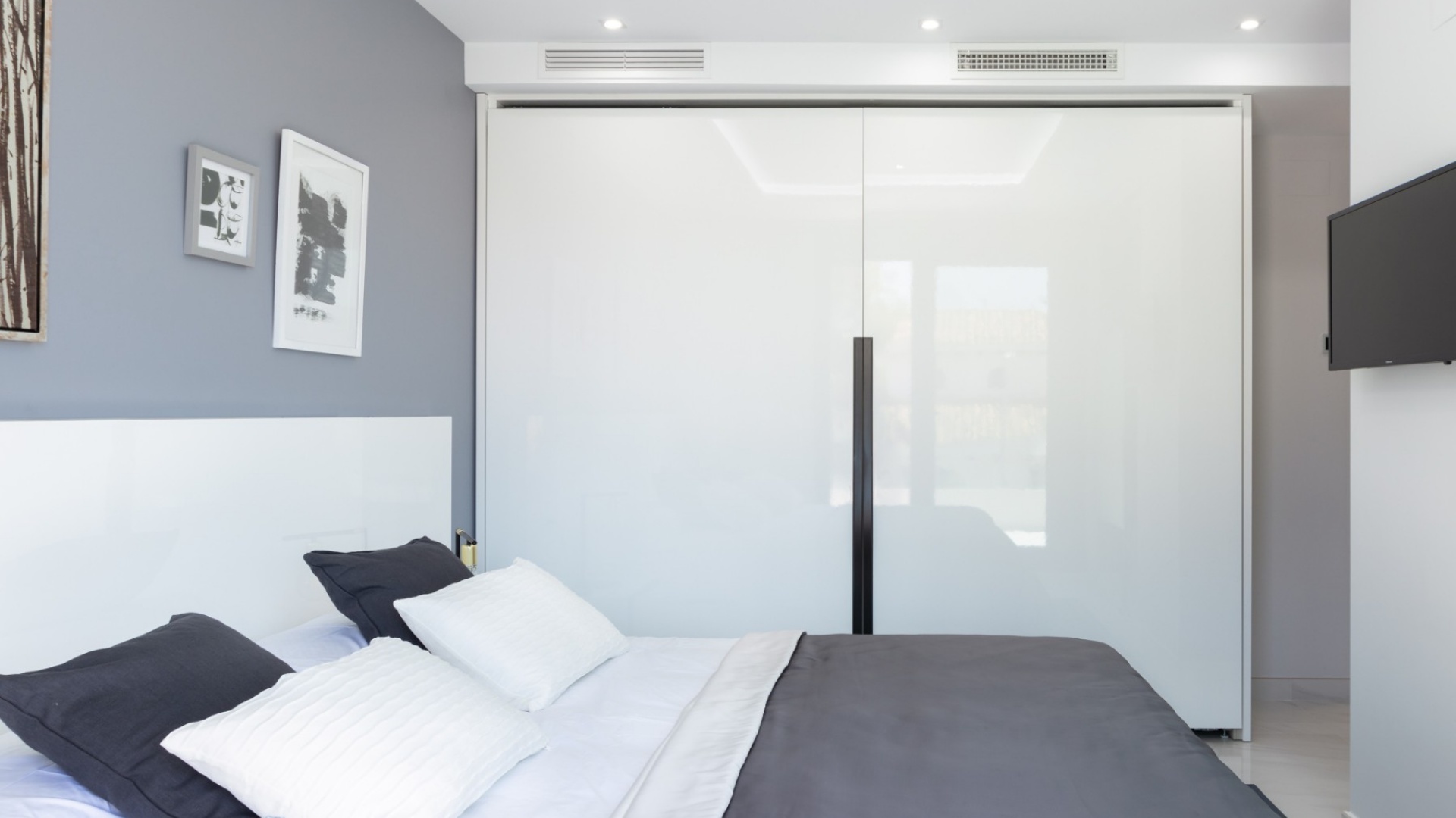 Resale - Villa - La Zenia