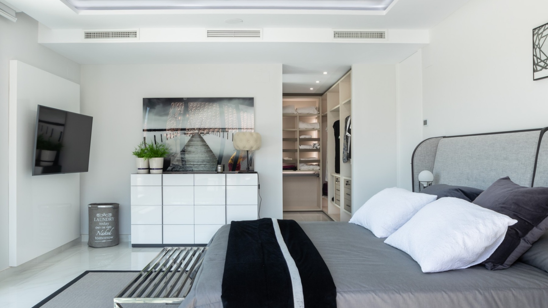 Resale - Villa - La Zenia