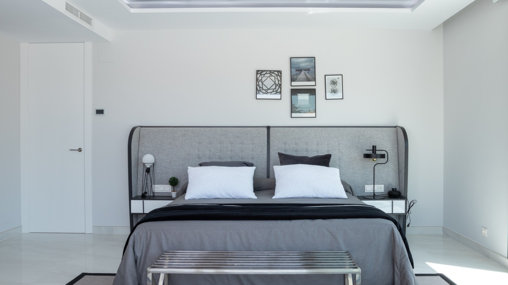 Resale - Villa - La Zenia