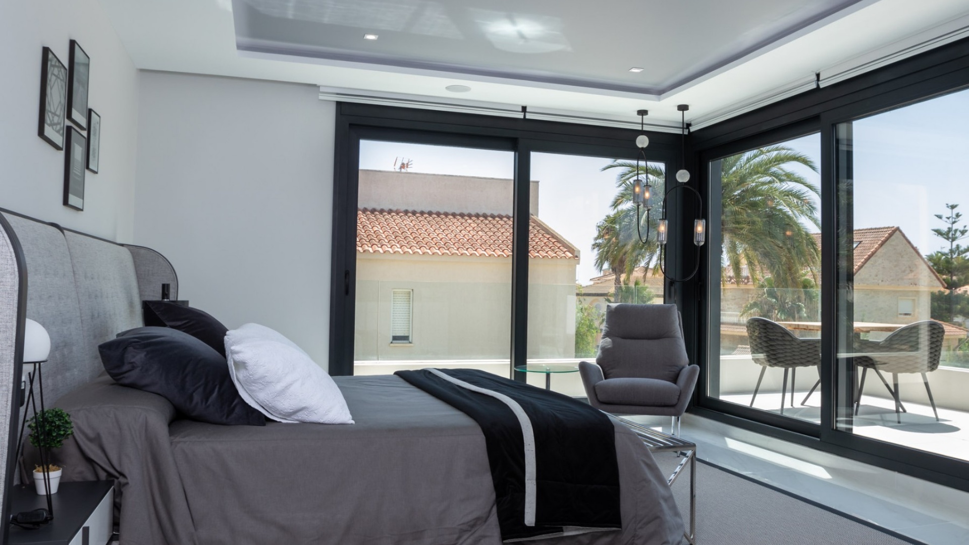 Resale - Villa - La Zenia