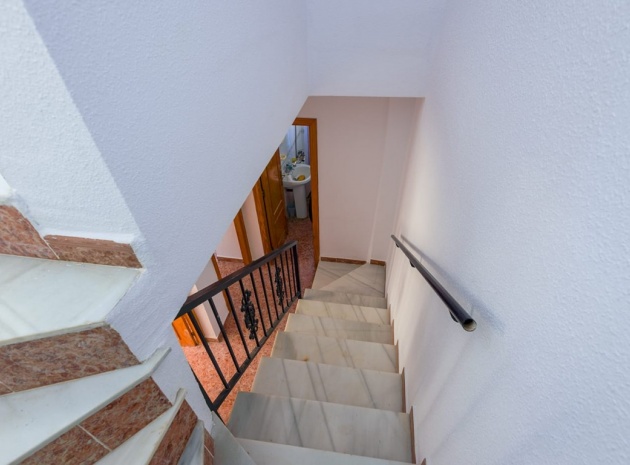 Resale - Villa - La Florida  - Al Andalus